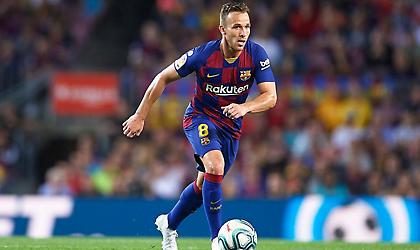 Πλήγμα με Αρτούρ και Τερ Στέγκεν για «Μπάρτσα»