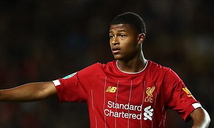 Σε συζητήσεις με τη Λίβερπουλ για τον δανεισμό του Μπρούστερ η Σουόνσι