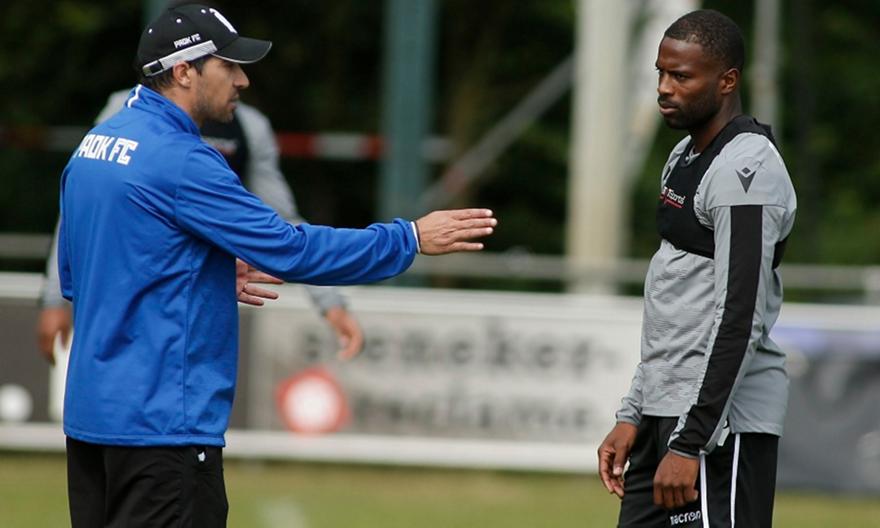 Μέρος της προπόνησης ο Βαρέλα