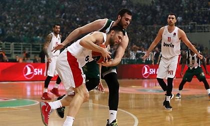 Στην πρώτη θέση των κορυφαίων ασίστ του Δεκεμβρίου ο Παπανικολάου (video)