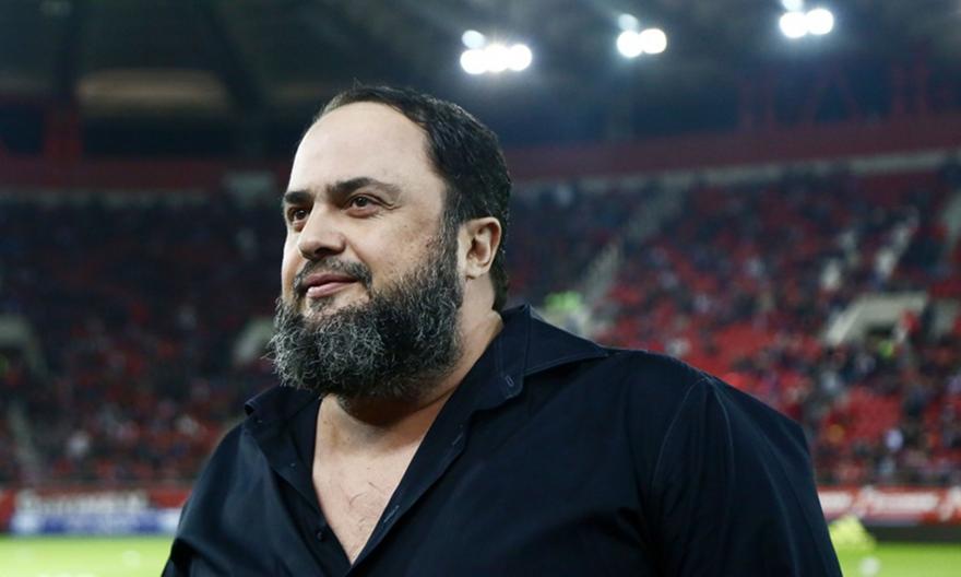 Μαρινάκης προς οπαδούς Νότιγχαμ: «Θα συνεχίσουμε να μεγαλώνουμε μέσα και έξω από το γήπεδο»