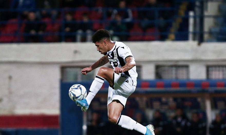 Παντρεύτηκε την Πρωτοχρονιά ο Ντόουγκλας Αουγκούστο (pic)