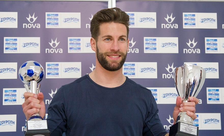 Παγκάκης: «Ζεστή για Χατζηγιοβάνη η Στουτγκάρδη, στα υπόψη για καλοκαίρι ο Κόντε»