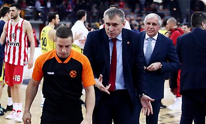 «Σύννεφα» για Κεμζούρα στον Ολυμπιακό