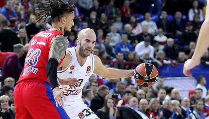 «Έκανε το παιχνίδι της ζωής του ο Μήτογλου, μαγεία Πιτίνο με Τζόνσον»