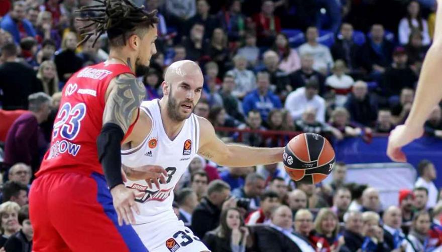 «Έκανε το παιχνίδι της ζωής του ο Μήτογλου, μαγεία Πιτίνο με Τζόνσον»