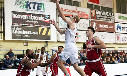 «Έπνιξε» και τον Ήφαιστο στο... φρούριο το Ρέθυμνο