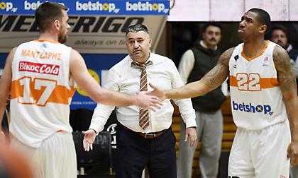 Γιατράς: «Κακή ήττα και αναλαμβάνω την ευθύνη»