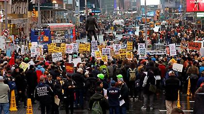 ΗΠΑ: Αντιπολεμικές διαδηλώσεις σε αρκετές πόλεις – «Όχι πόλεμος με το Ιράν»