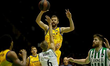 Ήττα από την ουραγό για Κατσικάρη και Μπουρούση