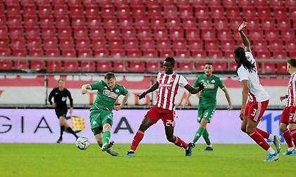 Ένα «νεκρό» 20λεπτο κι ένα καθαρό πέναλτι που δε δόθηκε ποτέ!