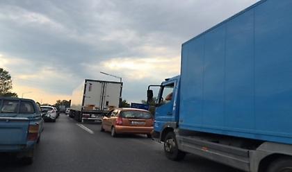 Απαγόρευση κυκλοφορίας βαρέων οχημάτων : Σε ποιους δρόμους ισχύει- Νέα ανακοίνωση