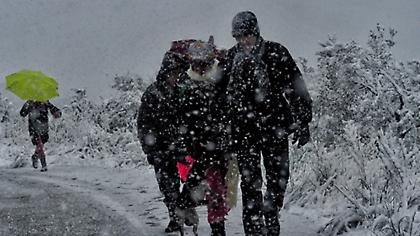 «Ηφαιστίων»: Σαρώνει τη χώρα - Πού θα χιονίσει - Πού εντοπίζονται προβλήματα
