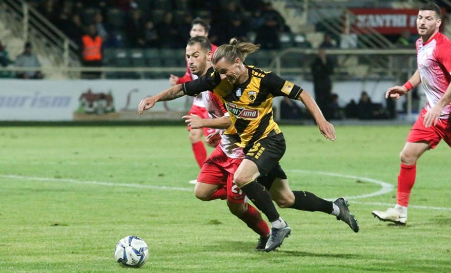 Χουλτ: «Θέλω να μείνω στην Ελλάδα - Δεν συνεχίζονται οι διαπραγματεύσεις»