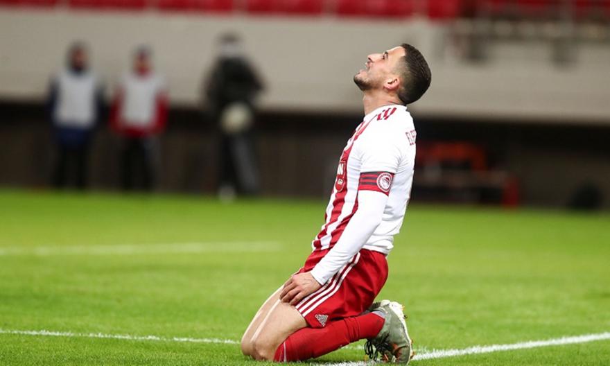 Ελαμπντελαουί: «Είναι τιμή μου που είμαι αρχηγός του Ολυμπιακού»