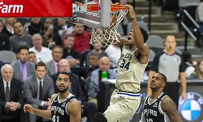 Το 31ο double-double του Γιάννη (video)