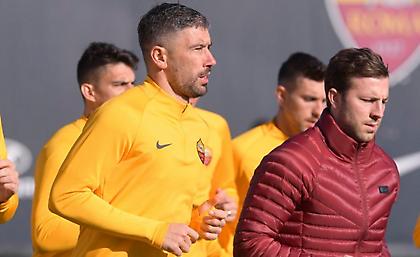 Ανανέωσε με Ρόμα ο Κολάροφ