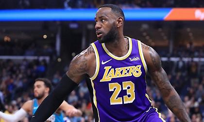 Ντάντλεϊ για ΛεΜπρον: «Είναι σαν μία… 80χρονη γιαγιά με ιστορίες από τον πόλεμο»!