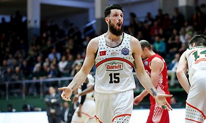 Ο Ράουτινς είχε «σκοτώσει» την ΑΕΚ με 7 τρίποντα! (video)