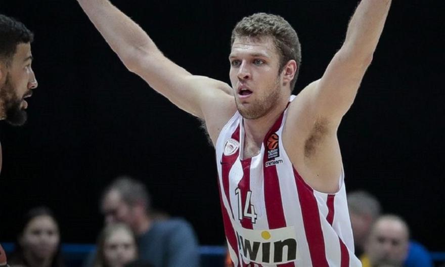 Βεζένκοφ: «Πολύ σημαντικό παιχνίδι για μας»