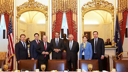 Επαφές Μητσοτάκη στο Κογκρέσο-Συνάντηση με την Πελόζι