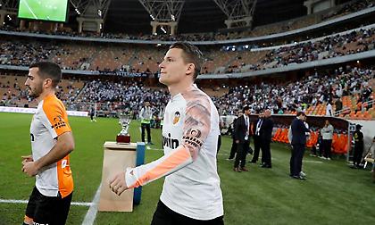 Πολλά κενά καθίσματα στο Βαλένθια-Ρεάλ (pics)