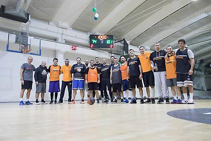 Με μια εορταστική 100άρα φιλοδώρησαν Παπαλουκάς-Διαμαντίδης τους προπονητές της Eurohoops Academy