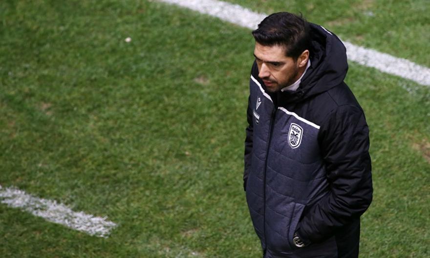 Περιμένει δύο μεταγραφές ο Φερέιρα