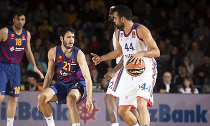 «Βασίλισσα» στη Βαρκελώνη η Εφές