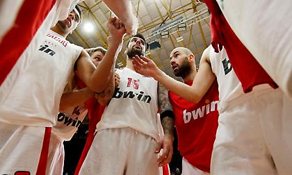 Η ηγετική μορφή του Σπανούλη σε φωτογραφίες