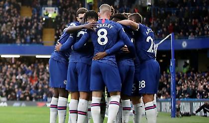 Πέταγαν «φωτιές» Τσέλσι και Γιουνάιτεντ, την... πάτησε η Λέστερ!