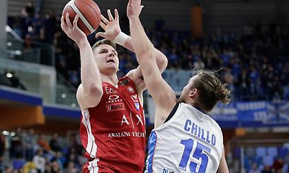 «Καθάρισε» στο τέλος η Αρμάνι