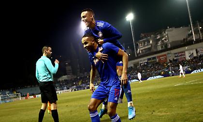 Χατ-τρικ ο Ελ Αραμπί και 4-0 ο Ολυμπιακός (video)
