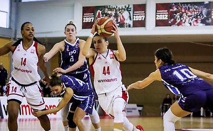 Άνετες νίκες για Ολυμπιακό και Παναθηναϊκός στην Α1 Γυναικών