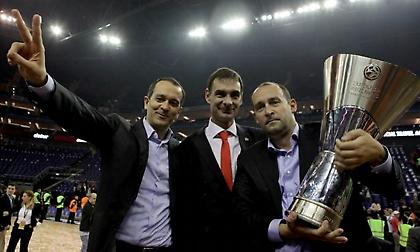 Ο Ολυμπιακός του Μπαρτζώκα και ο… Μπαρτζώκας στον Ολυμπιακό! (videos)