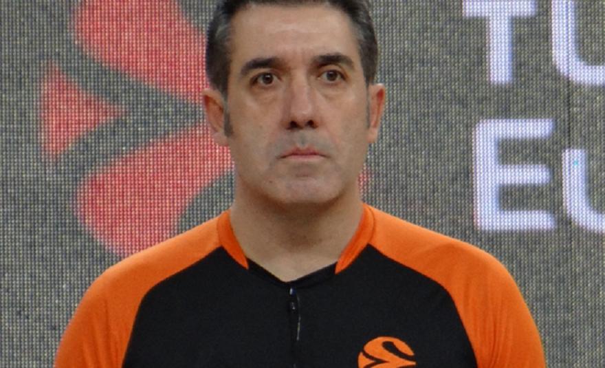 Οι διαιτητές του Ολυμπιακός-Άλμπα