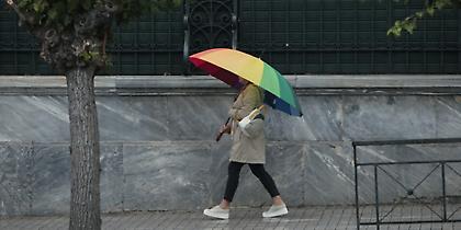 Χαλάει ο καιρός - Σε ποιες περιοχές θα βρέξει