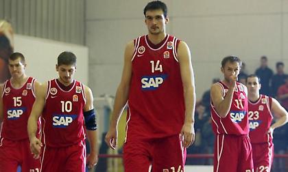 Ολυμπιακός: Δε χάνει από την Άλμπα Βερολίνου – Μόνο «ερυθρόλευκες» νίκες η προϊστορία (videos)