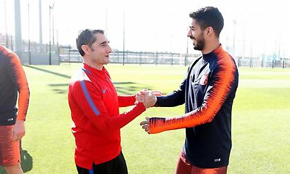 Σουάρες για Βαλβέρδε: «Μίστερ σε ευχαριστώ πάρα πολύ για όλα»