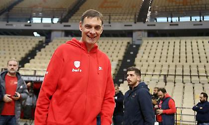 Η επιστροφή του Μπαρτζώκα στο ΣΕΦ (video)