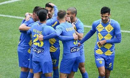 Με πολλές αλλαγές, ντεμπούτο για δύο στον Παναιτωλικό