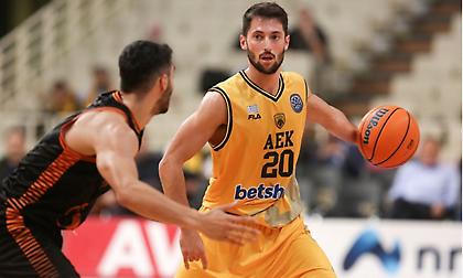 Νοκ - άουτ για δύο μήνες ο Γκίκας!