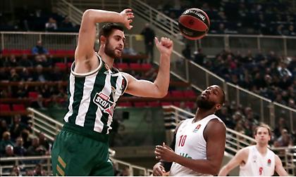 Παπαγιάννης: «Ευχαριστώ τον κόουτς Πιτίνο που με βελτιώνει κάθε μέρα»