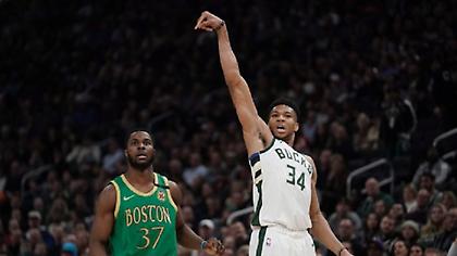 Ασταμάτητος Αντετοκούνμπο στη νέα νίκη των Μπακς