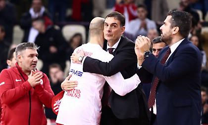 Ζέρβας: «Πιο έτοιμος για νίκη ψυχολογίας ο Ολυμπιακός»