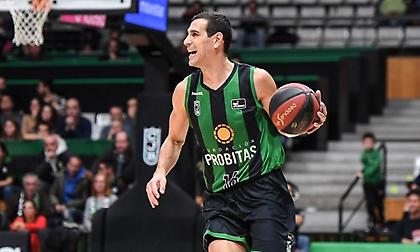 Τέλος και επίσημα από την Μπανταλόνα ο Ζήσης!