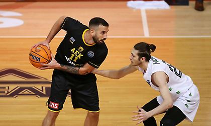 Γιάνκοβιτς: «Να δυναμώσουμε κι άλλο την ταυτότητα της ΑΕΚ»