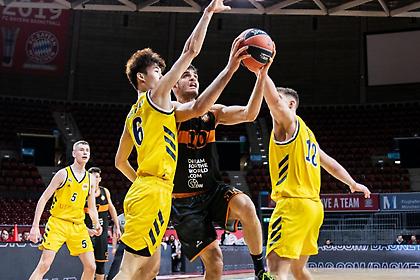 Μυθική εμφάνιση Μαντζούκα με την U18 του Προμηθέα