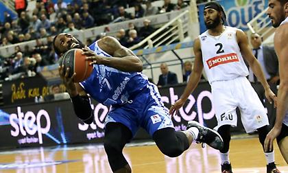 Έβαλε στα καλάθια τον Ιωνικό ο ΠΑΟΚ και βλέπει παραμονή