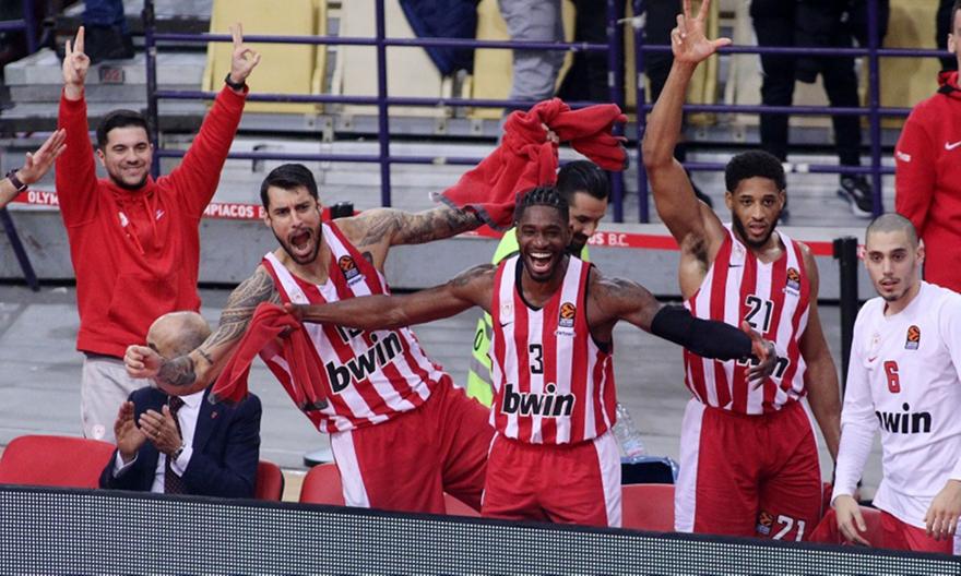 Η παρακάμερα της νίκης του Ολυμπιακού επί της Μπάγερν (video)